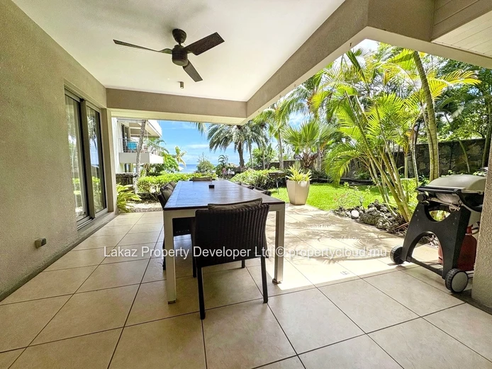 Superbe appartement de 4 chambres en bord de mer à Trou aux Biches
