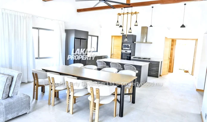 Vivez le luxe à Grand Baie : Villa 3 ch avec piscine à louer !