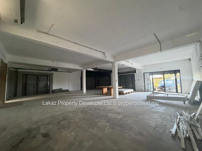 300 m2 Bureau en open-space à The Vale, Grand Baie