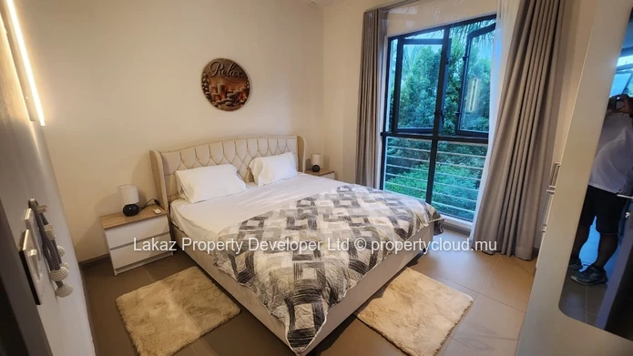 Superbe Villa Familiale avec Piscine Commune – Roches Noires