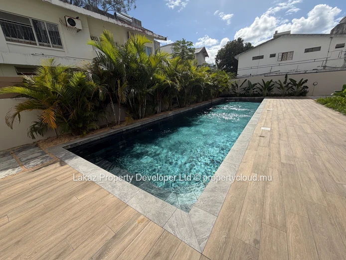Appartement 3 chambres lumineux  — résidence avec piscine a Pereybere