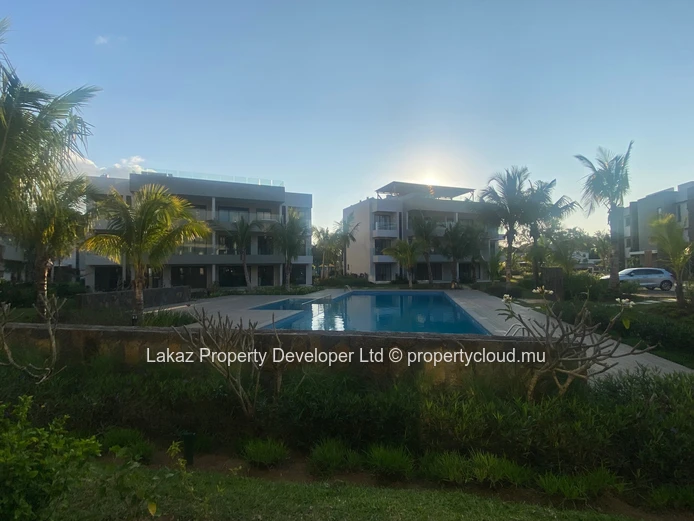 Appartement lumineux, piscine à Pointe aux Canonniers