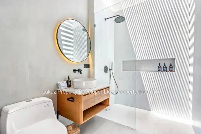 Villa a Bain Boeuf - CLE EN MAIN