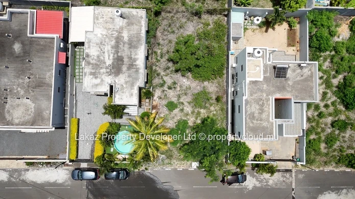 Terrain à vendre – Coromandel | 81 toises (env. 7,15 perches)