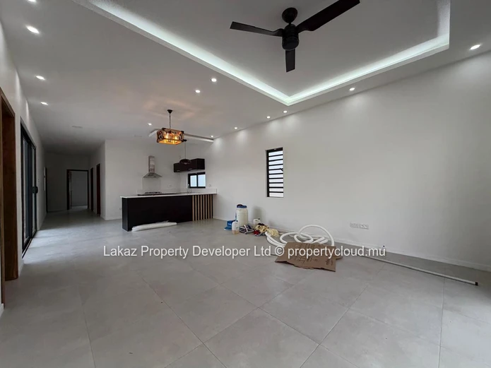 Villa à vendre à Forêt Daruty  - accessible aux mauriciens uniquement 