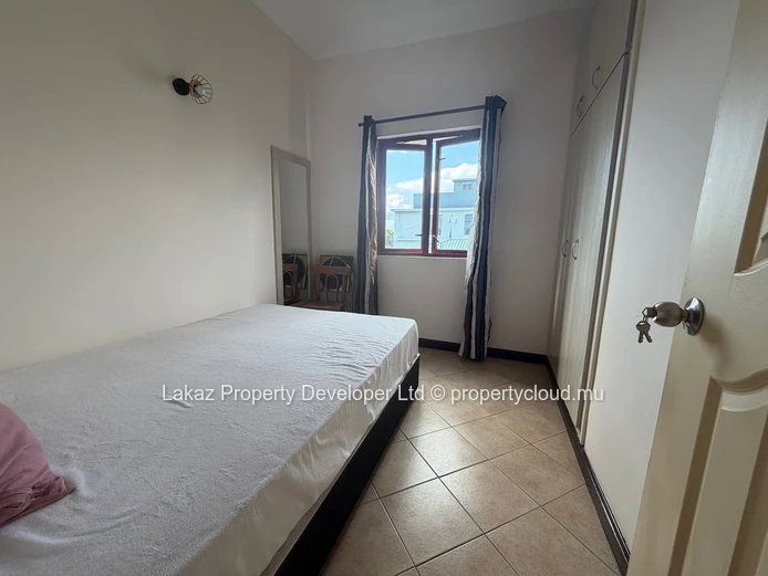 Appartement 3 chambres a coucher  à Mont Choisy — complexe avec piscine