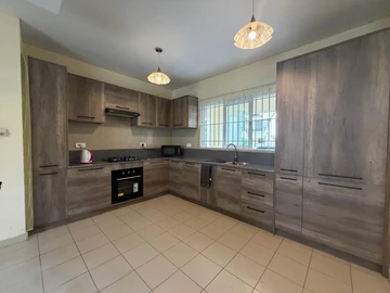Townhouse, Duplex de 3 Chambres